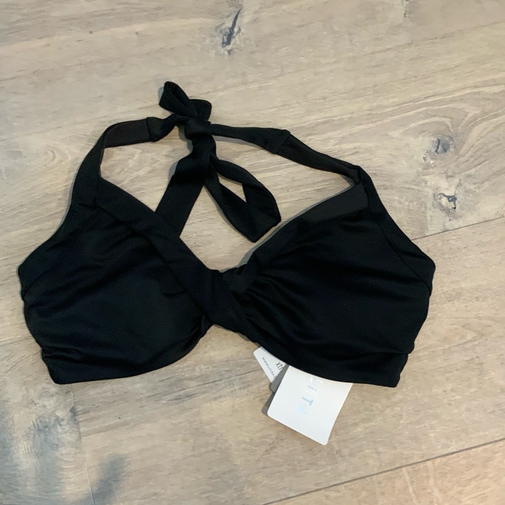 Athleta black swim top. Size 34 B/C.
